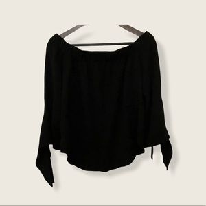 Club Monaco off shoulder tie sleeve top size 0